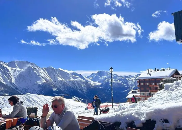 Tschiffra Eg 아파트 *